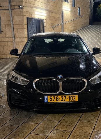מודעת רכב ב מ וו סדרה 1