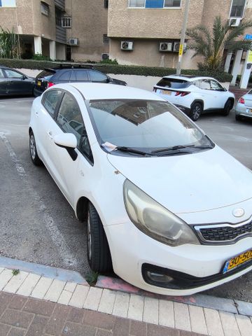מודעת רכב קיה ריו