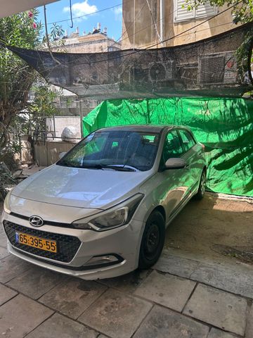 מודעת רכב יונדאי i20