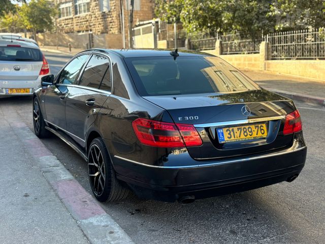 מרצדס-בנץ E-class