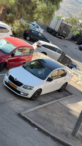 סקודה אוקטביה