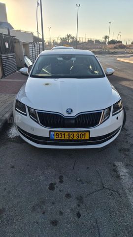 סקודה אוקטביה