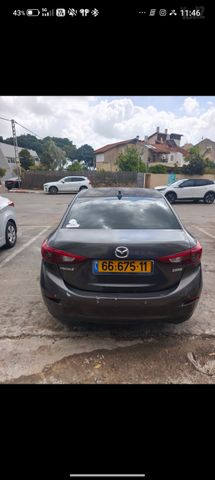 מאזדה 3