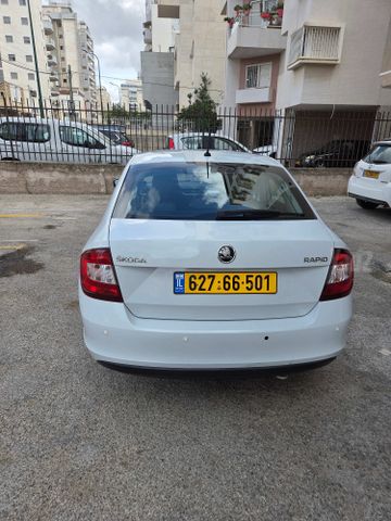 סקודה ראפיד