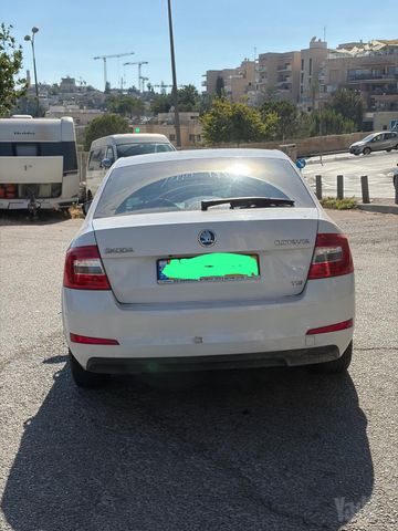 סקודה אוקטביה