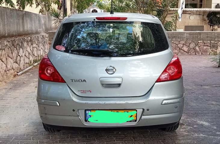 ניסאן טידה