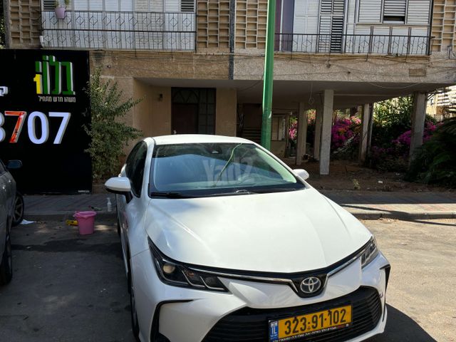 טויוטה קורולה