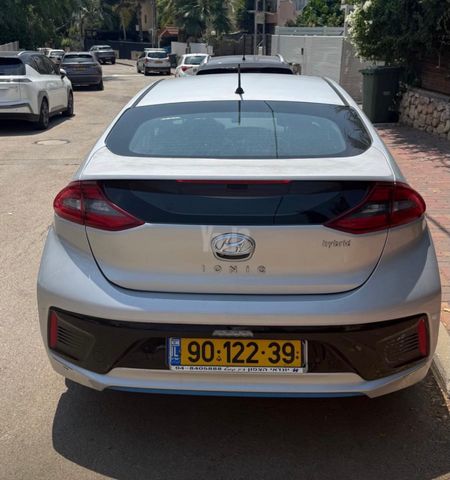 יונדאי איוניק