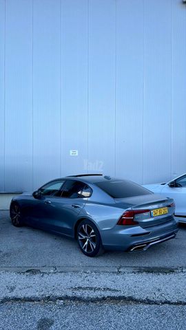 וולוו S60