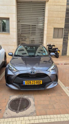 מודעת רכב טויוטה יאריס