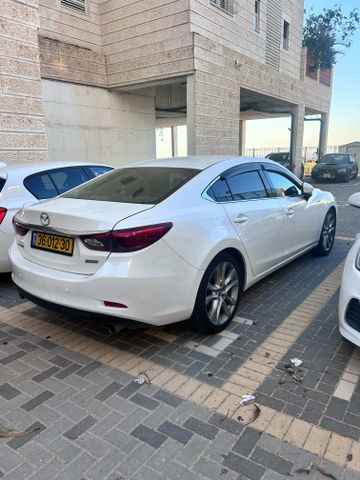 מאזדה 6
