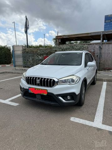 סוזוקי קרוסאובר