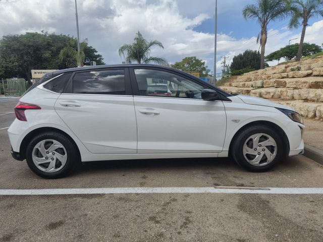 מודעת רכב יונדאי i20
