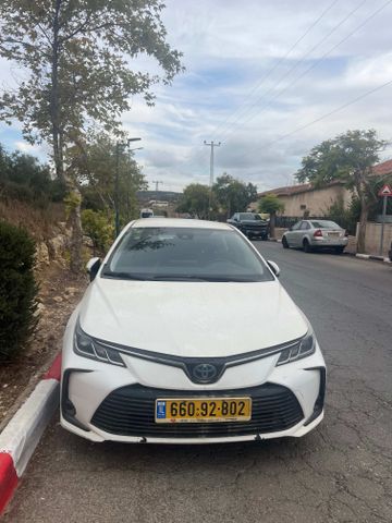 מודעת רכב טויוטה קורולה