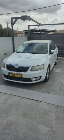 סקודה אוקטביה