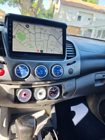 מיצובישי טרייטון / L200