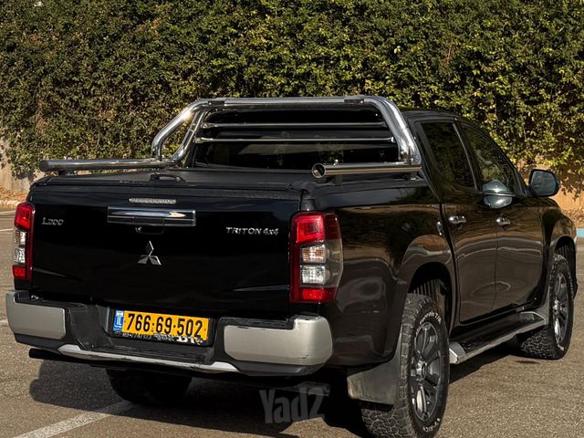 מיצובישי טרייטון / L200