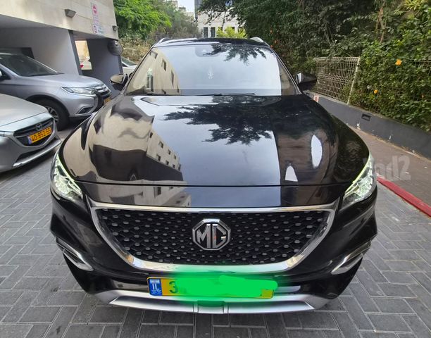 מודעת רכב אם ג'י EHS PHEV