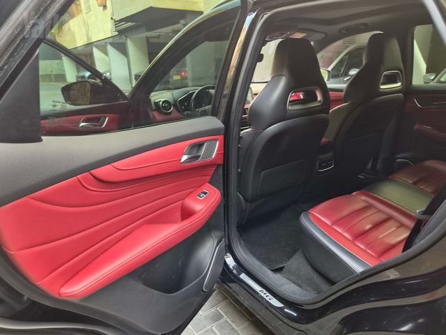 אם ג'י EHS PHEV