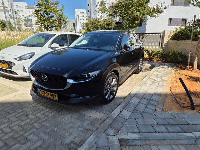 מאזדה CX-30