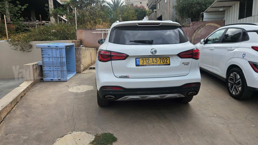אם ג'י EHS PHEV