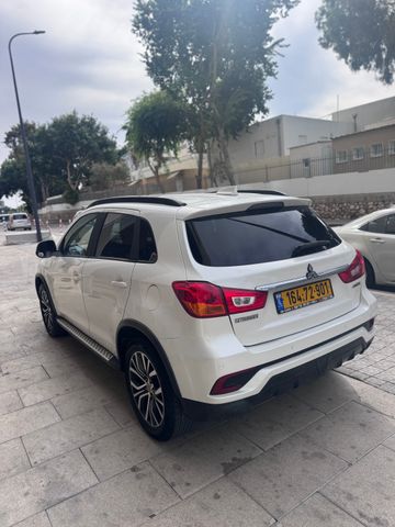 מיצובישי ASX