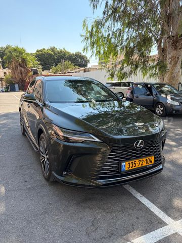 לקסוס RX