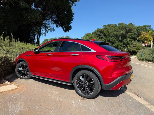 אינפיניטי QX55