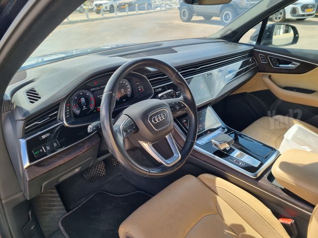 אאודי Q7