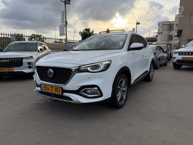 אם ג'י EHS PHEV