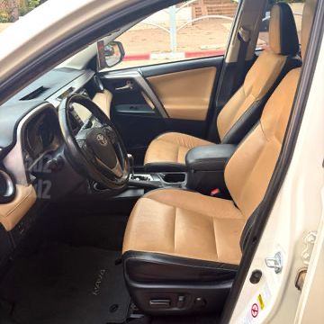טויוטה RAV4
