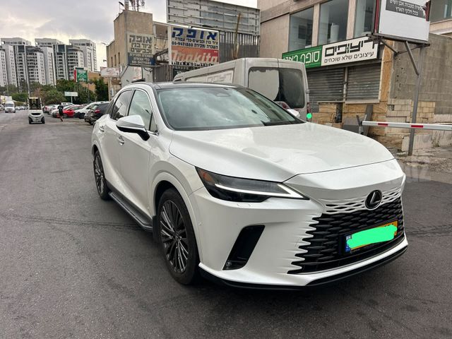 לקסוס RX