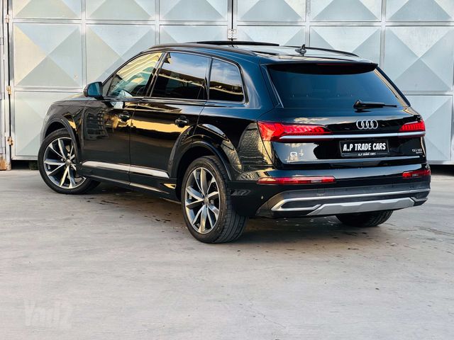 אאודי Q7