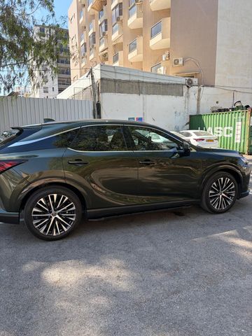 לקסוס RX
