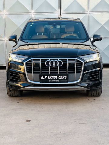 מודעת רכב אאודי Q7