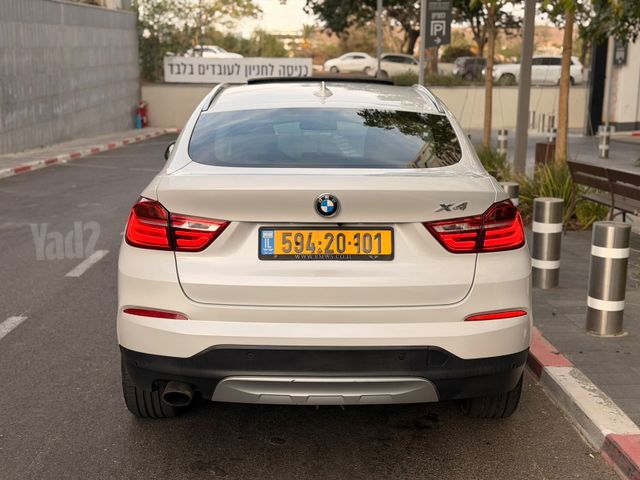 ב מ וו X4
