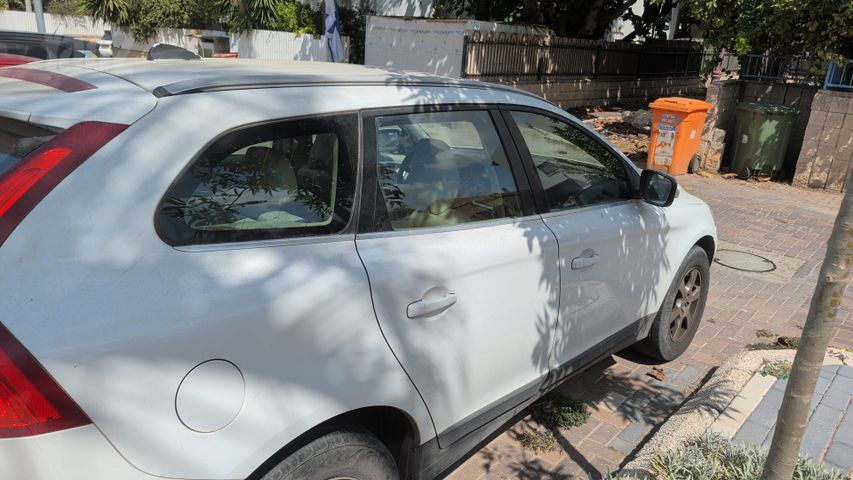 וולוו XC60