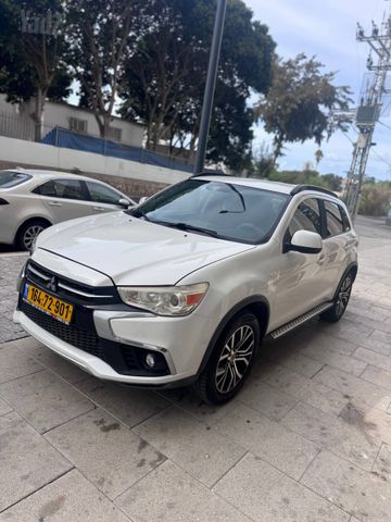 מיצובישי ASX