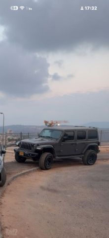 מודעת רכב ג'יפ רנגלר
