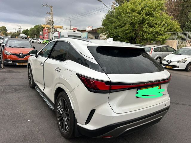 לקסוס RX