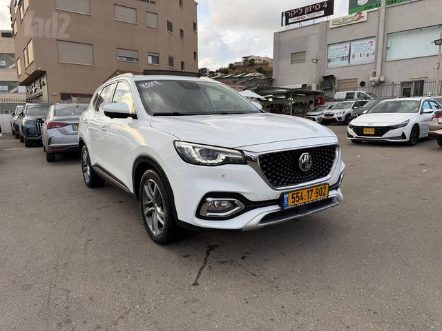 אם ג'י EHS PHEV