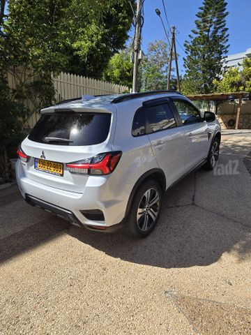 מיצובישי ASX