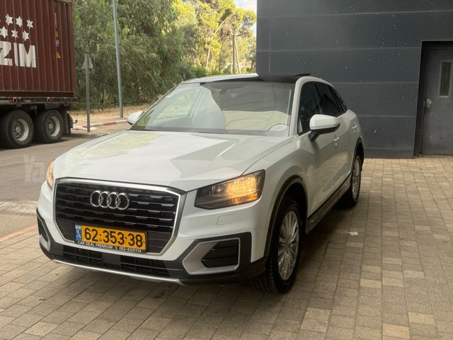 מודעת רכב אאודי Q2
