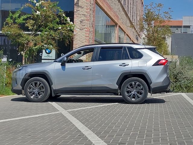טויוטה RAV4