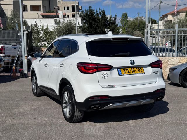 אם ג'י EHS PHEV
