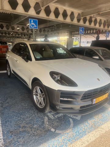 פורשה מקאן