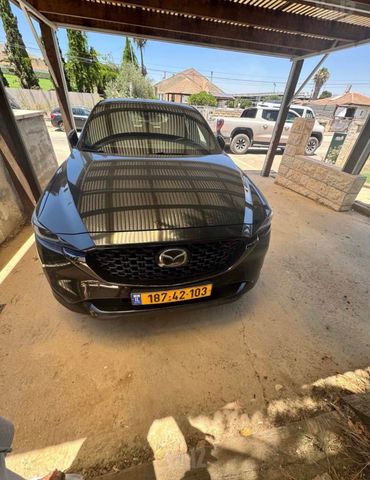 מודעת רכב מאזדה CX-5