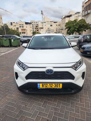 מודעת רכב טויוטה RAV4