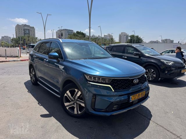 קיה סורנטו
