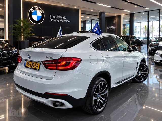 ב מ וו X6